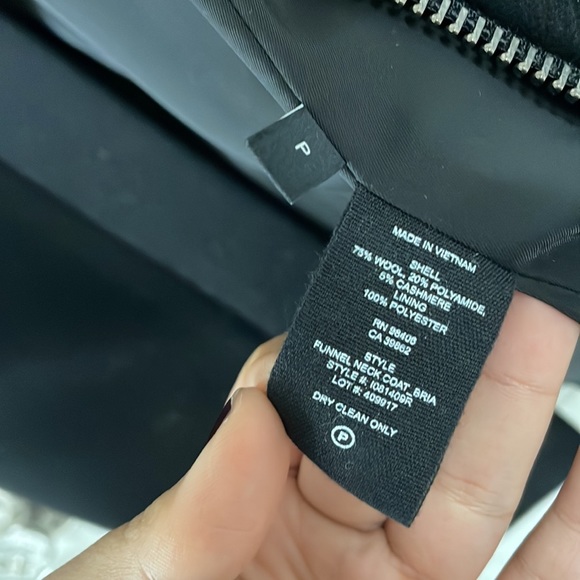 Theory funnel neck coat - Picture 4 of 6